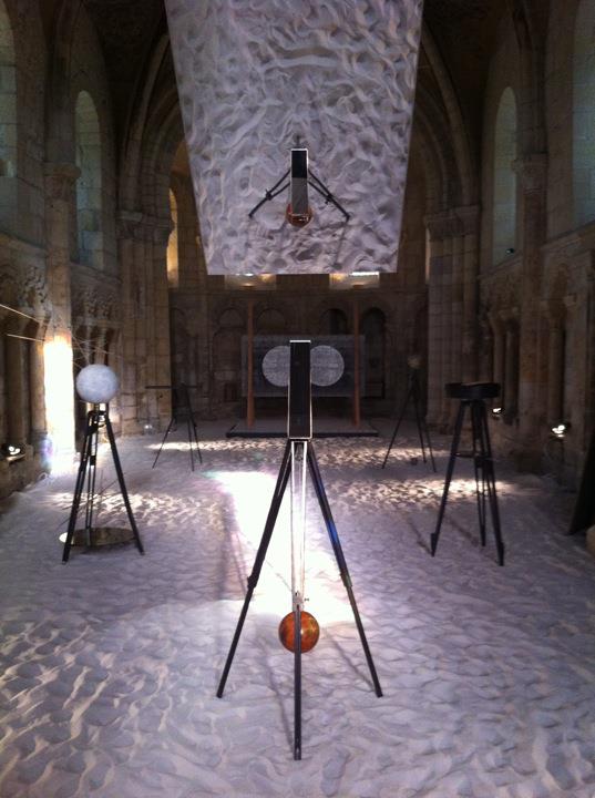 Erwan Le Bourdonnec, Miroir, miroirs, installation, 2011. Chapelle Saint-Julien, Petit Quevilly