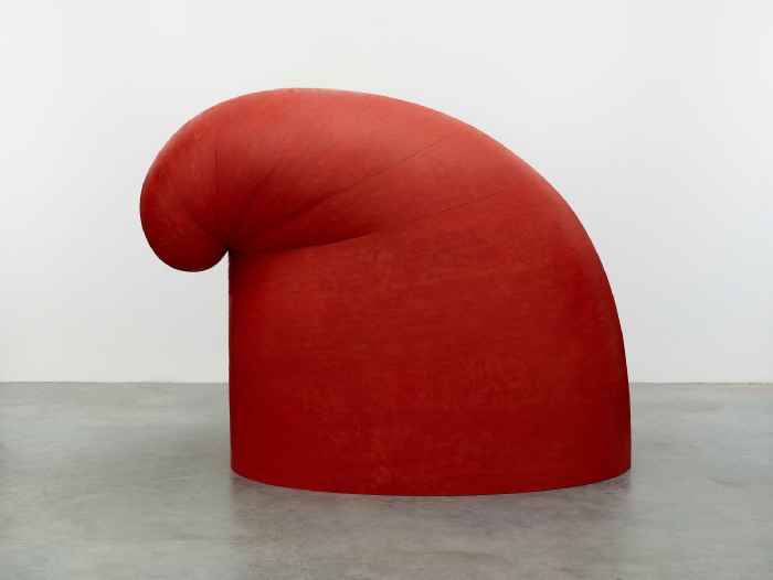 Martin Puryear, Big Phrygian, 2010–14. Painted red cedar, 147.3 x 101.6 x 193 cm. Glenstone Museum, Potomac, MD, USA. Photo: Ron Amstutz. © Martin Puryear. Courtesy of Matthew Marks Gallery. 