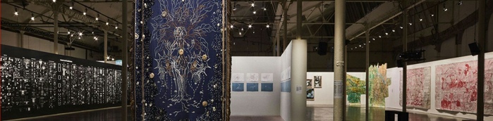 Vues de l’exposition Dans les plis des cartes, Le Lieu Unique, Nantes